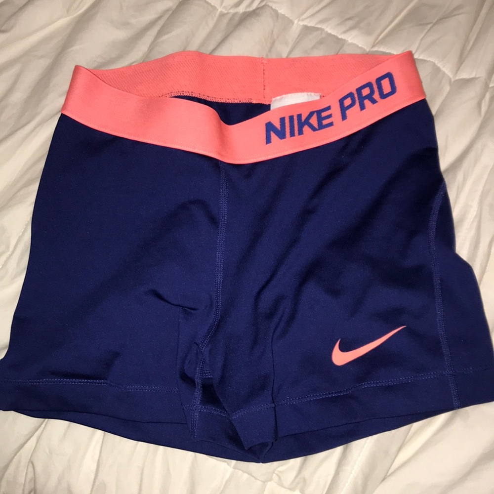 Nike pros